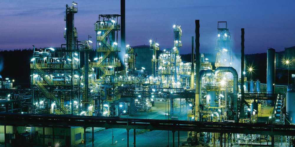 Reliance, refining, business